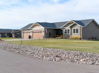2390 Tumble Weed Trl, Spearfish, SD 57783