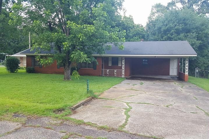 2nd image of 4944 Oveta Dr