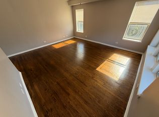8248 S Eberhart Ave, Chicago, IL 60619