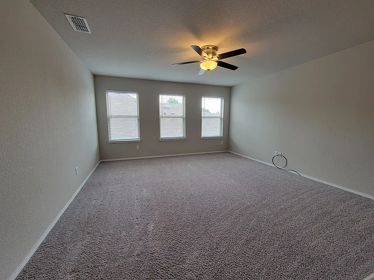 4725 Redbud Dr — Photo 20
