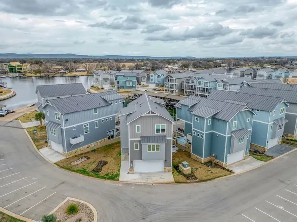 112 Marina Bluff, Kingsland, TX 78639