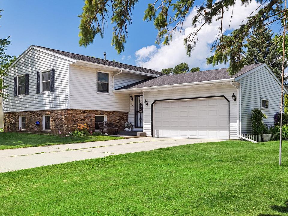 1st image of 134 East Riverbend DRIVE