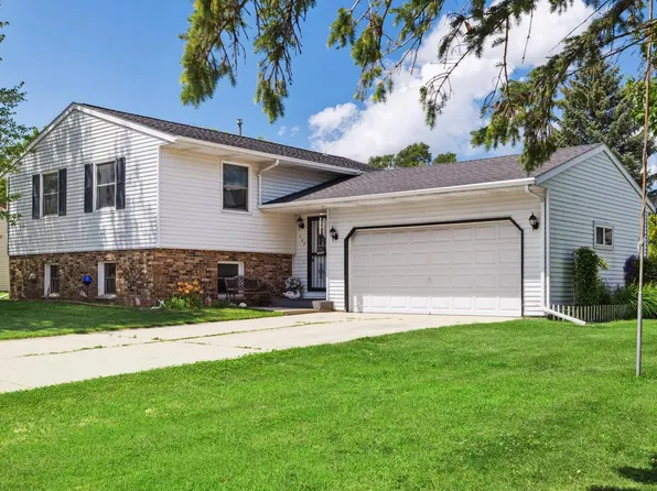 134 East Riverbend DRIVE, Plymouth, WI 53073