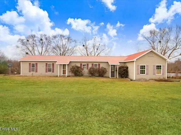 625 Garner Chapel Road, Mount Olive, NC 28365