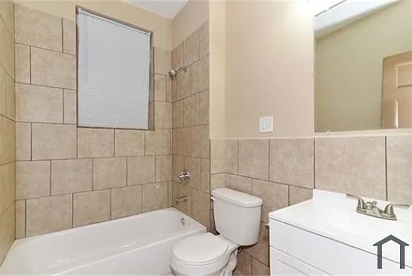 9028 S Houston Ave #1 — Photo 8