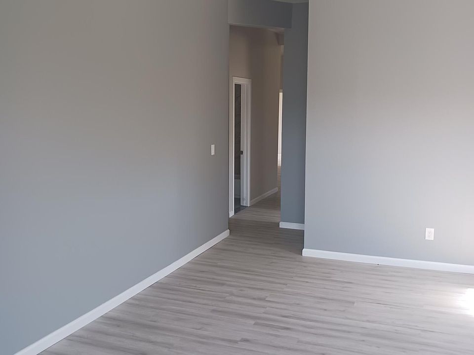 1st image of 122 Buena Vista Ave #2
