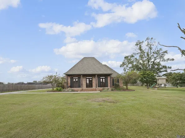 42301 Devall Rd, Prairieville, LA 70769