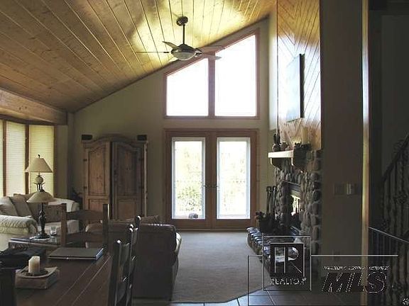 4th image of 49970 Moon Hill Ln
