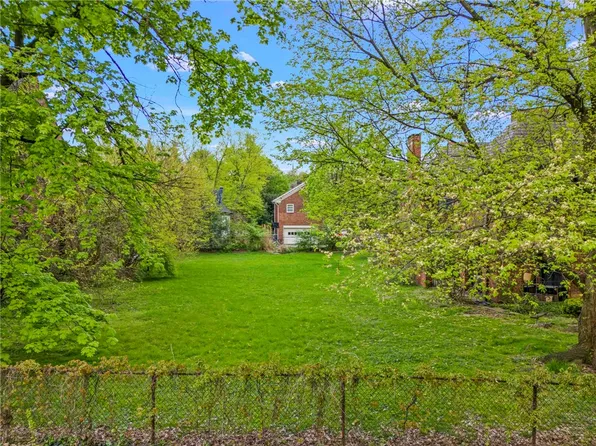 Walnut St, Pittsburgh, PA 15232