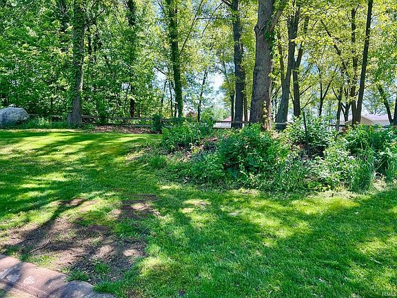 2nd image of 55420 Forest Cove Ct