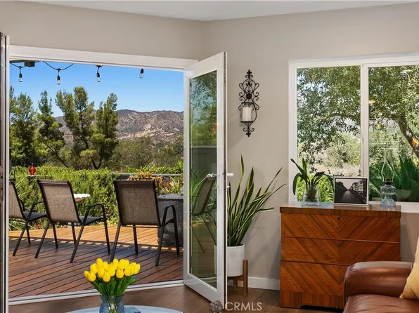 27 Lobelia, Rancho Santa Margarita, CA 92688