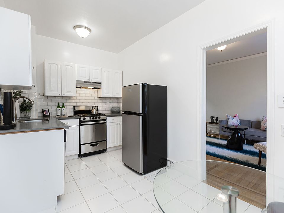 1st image of 210 Church St #4