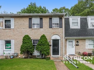 721 Sequoia Dr, Edgewood, MD 21040
