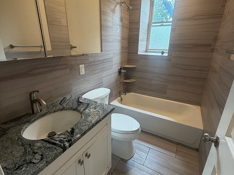 64-66 Sherman Pl #27B — Photo 9