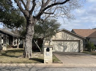 1109 Lohmans Crossing Rd, Lakeway, TX 78734