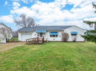 872 Howell St, Sheffield Lake, OH