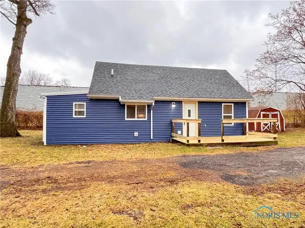 210 Lancaster Ave, Toledo, OH 43615