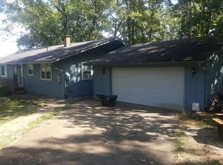 4199 Phlox Rd, Pinckneyville, IL 62274