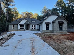 236 Dipping Vat Rd, Huntsville, TX 77340