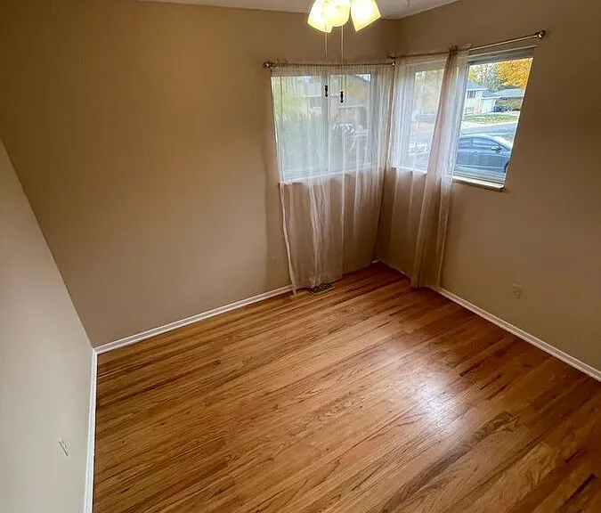 640 E Easter Ave — Photo 22