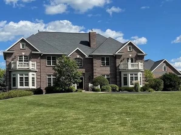 N7427 Niagara Ln, Fond Du Lac, WI 54937