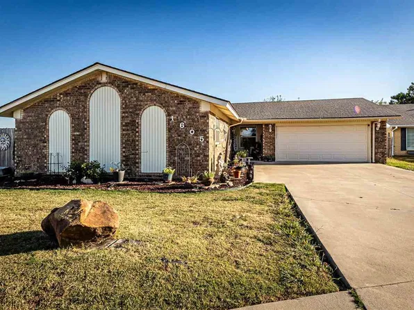 1605 NW 72nd St, Lawton, OK 73505