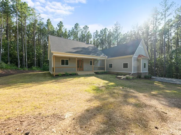 352 Anneliis Ln, Siler City, NC 27344