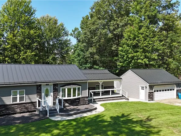 6818 Black Rd, Derby, NY 14047