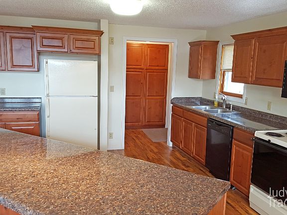 5th image of 2657 E Price Ave