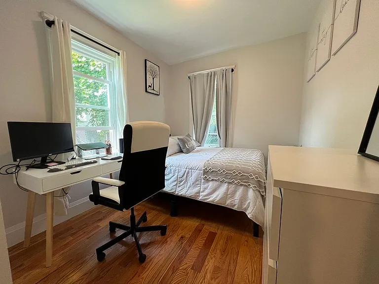 849 Cummins Hwy #1 — Photo 2