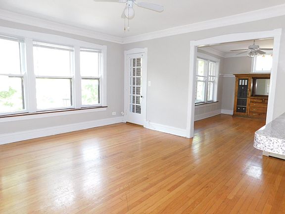 2nd image of 827 Elmwood Ave #2A