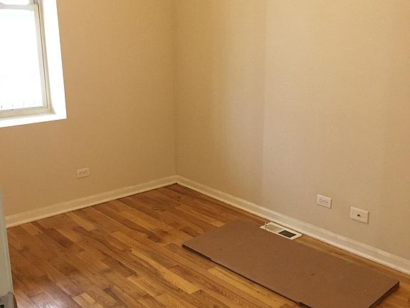 2nd image of 3809 W Hirsch St #1