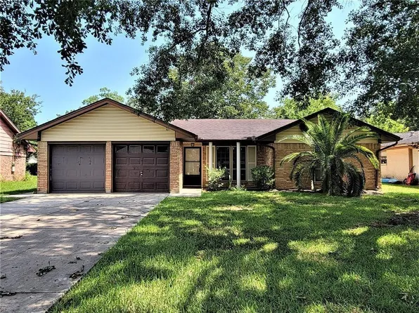 2303 Oboe Trl, League City, TX 77573
