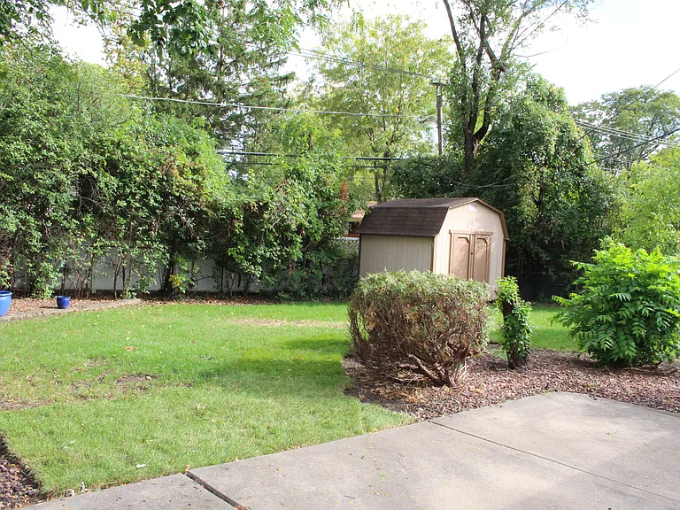 283 S Fair Ave — Photo 42