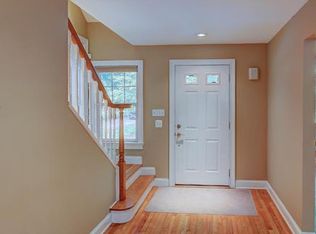 240 Cranbury Rd, West Windsor, NJ 08550