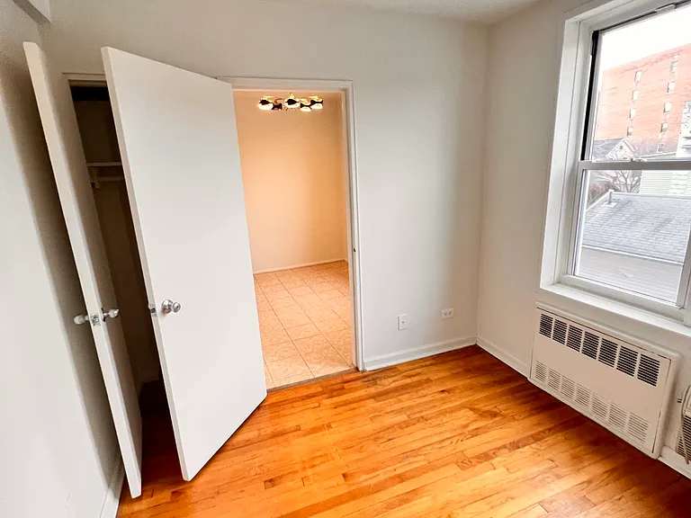 2343 E 12th St #1J — Photo 11