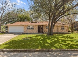 5605 Wales Ave, Fort Worth, TX 76133
