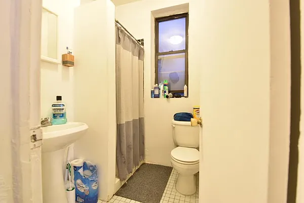 Rented by (Legacy) NY Quality Living Uptown | media 14