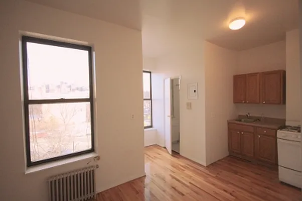 Rented by Citi Habitats | media 10