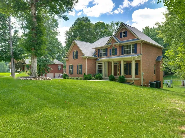 2372 Pleasant View Rd, Pleasant View, TN 37146