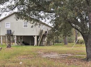 5009 Hawk St, Waveland, MS 39576