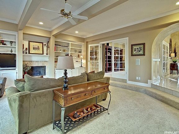 5th image of 2112 Portsmouth Dr