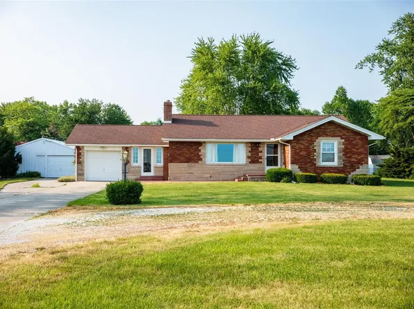 1205 W Carpenter St, Jerseyville, IL 62052