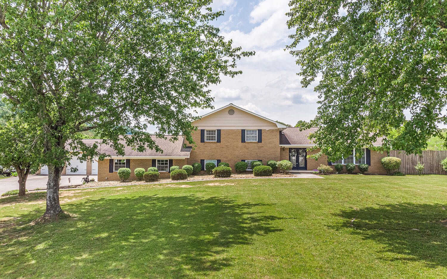 7733 Martin Mill Pike, Knoxville, TN 37920 Zillow