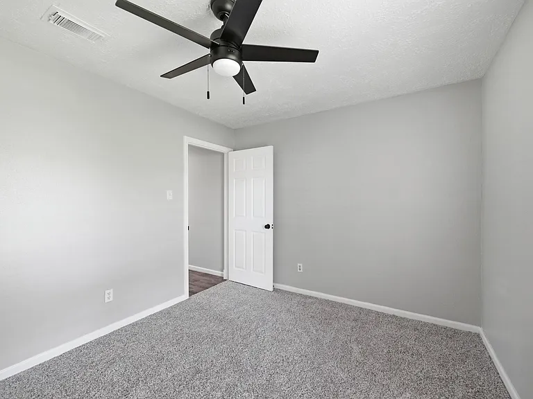 1805 Whitebriar Dr — Photo 25