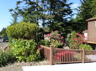 2420 NE Douglas St, Newport, OR