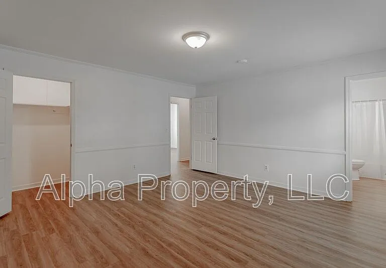 106 Steeplechase Ct — Photo 15
