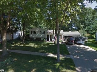 23523 Torrey St, Armada, MI 48005