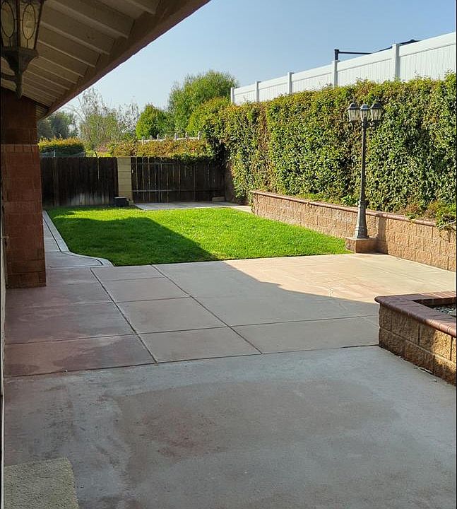 2nd image of 13589 Deborah Ct