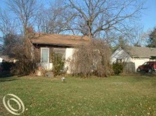 2176 Eastman Blvd, West Bloomfield, MI